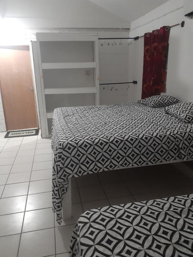 Calinago Friendly Family Sxm Bed and Breakfast Philipsburg  Exteriör bild