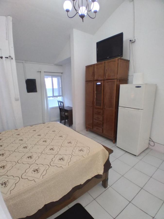 Calinago Friendly Family Sxm Bed and Breakfast Philipsburg  Exteriör bild